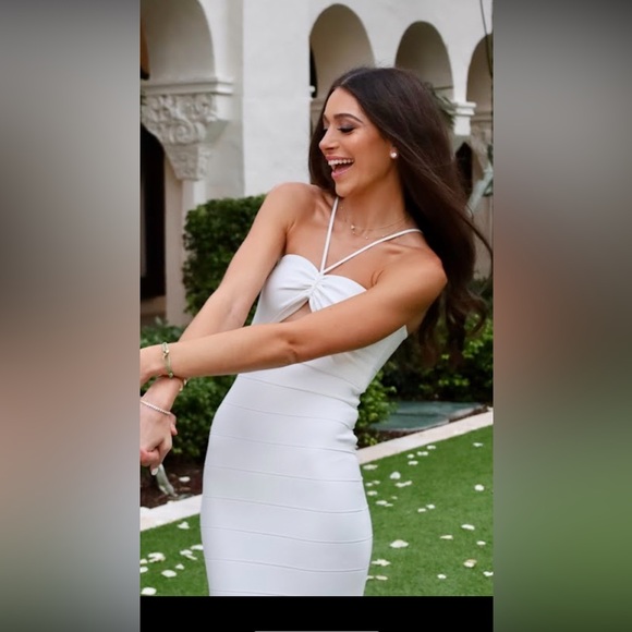 HERVE LEGER ICON GATHERED STRAPPY GOWN - Picture 8 of 9